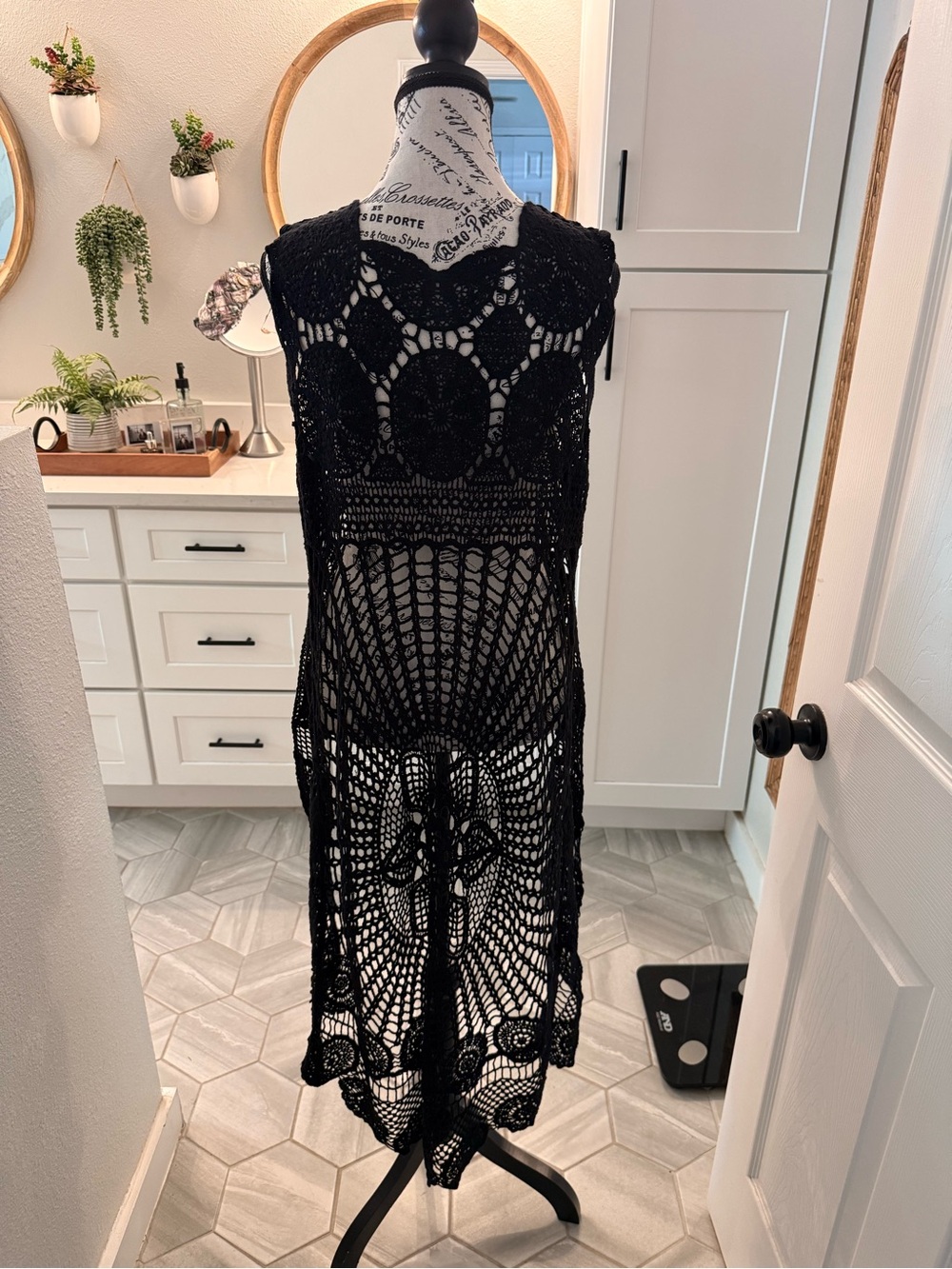 Black Crochet Duster Vest One Size 100% Cotton Boho Festival Cover-Up - Picture 2 of 4